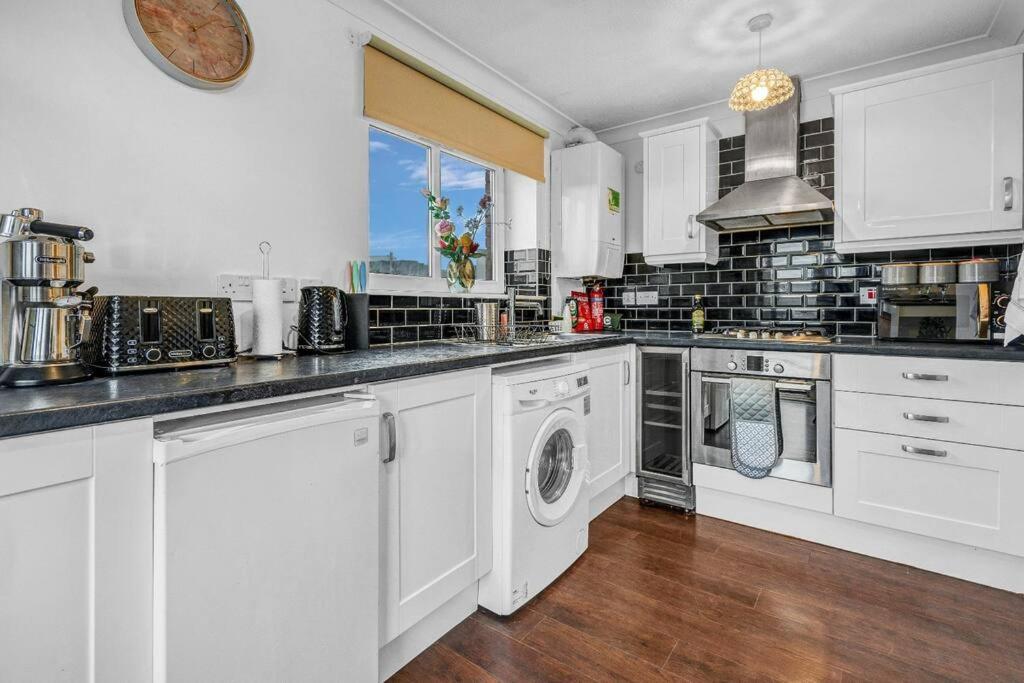 2 Bedroom Apartment On South Beach Road, Ayr Dış mekan fotoğraf